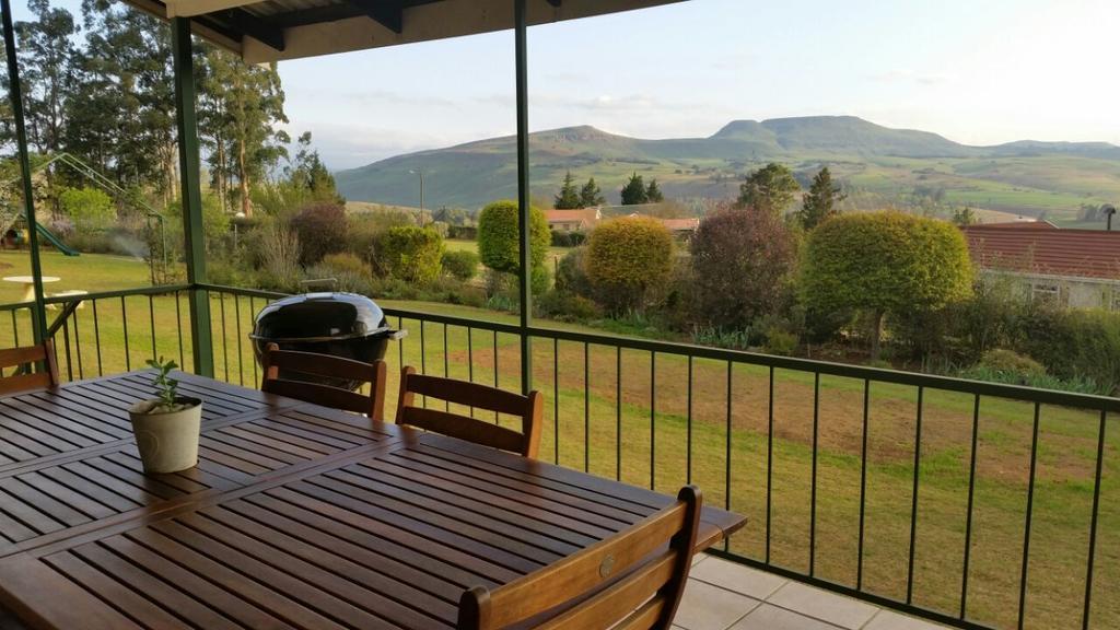 Sangwana 27 Holiday Home Underberg Kültér fotó